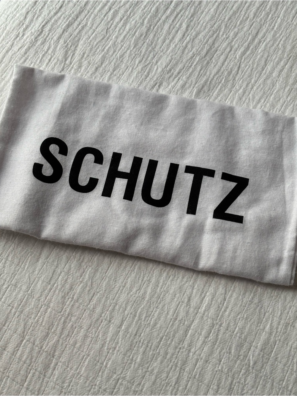 SCHUTZ Keefa Sandal in Gold - Picture 4 of 7